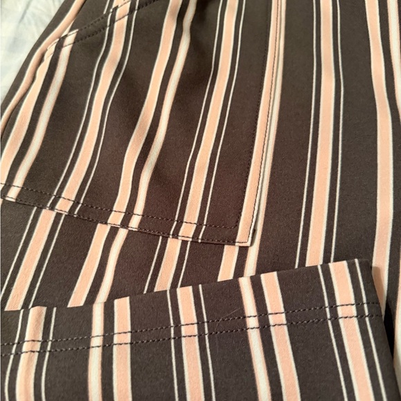 Cato taupe and peach Striped Women's Pants size LP large petite - Picture 4 of 5